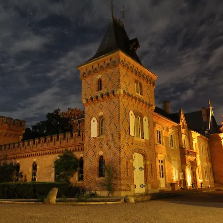 Hostellerie Du Château Les Muids-3